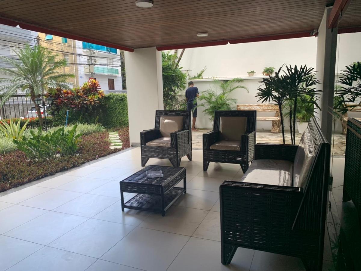 Barra Apart Service Salvador Bagian luar foto